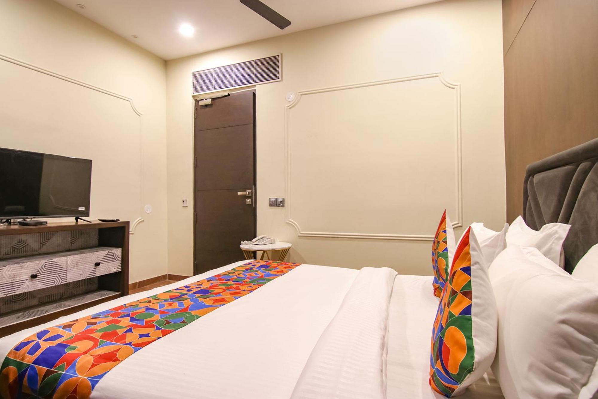 Fabhotel Prime K9 Crown Ludhiana Ngoại thất bức ảnh