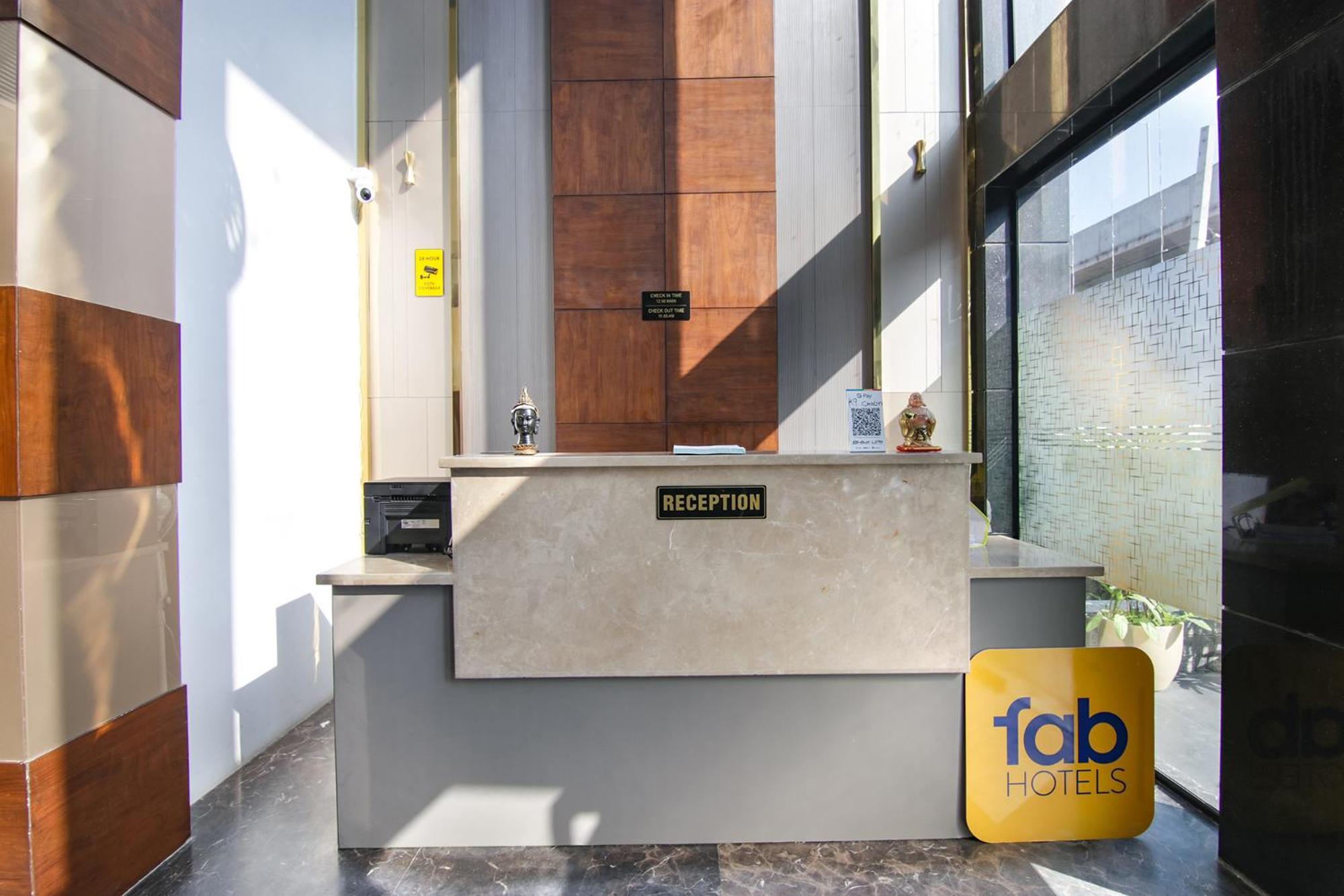 Fabhotel Prime K9 Crown Ludhiana Ngoại thất bức ảnh